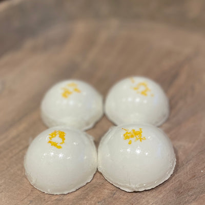 Naturally Well Co | Bombe de bain - Boîte de prunes