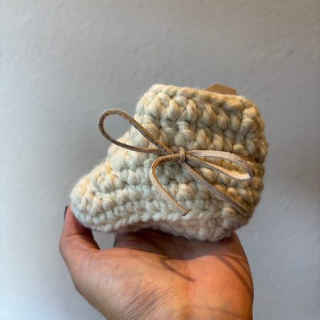 Cozie Tozies | Chausson pour bébé - Plumme Box