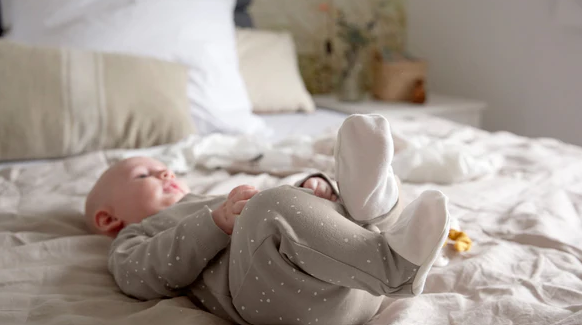 LÄSSIG | Pyjama with feet GOTS 3-6M